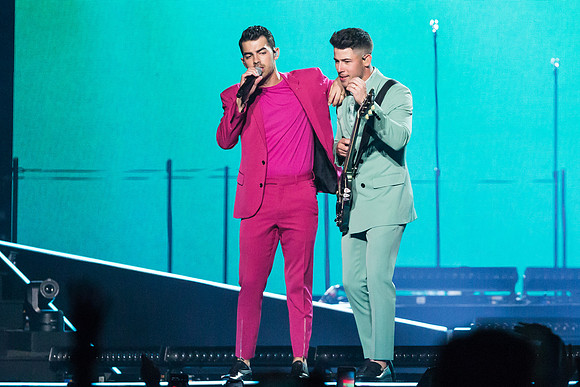 100619_HONDA_CENTER_0220