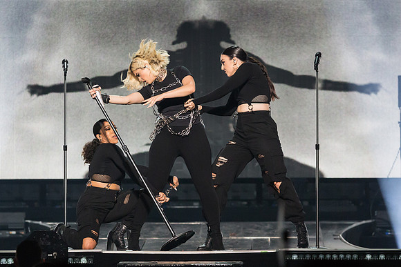 100619_HONDA_CENTER_0145