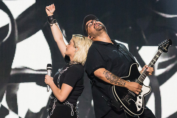 100619_HONDA_CENTER_0155