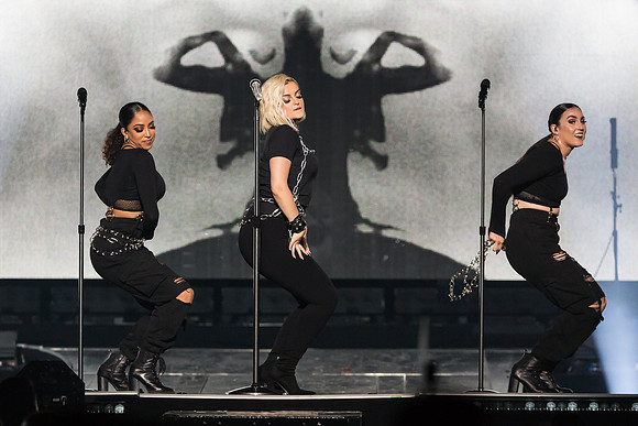 100619_HONDA_CENTER_0142