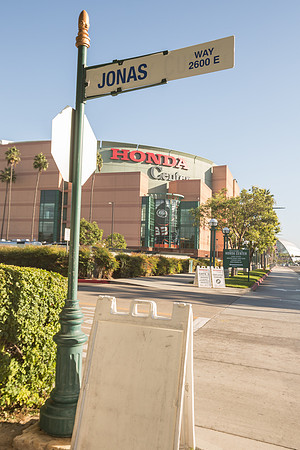 100619_HONDA_CENTER_0004