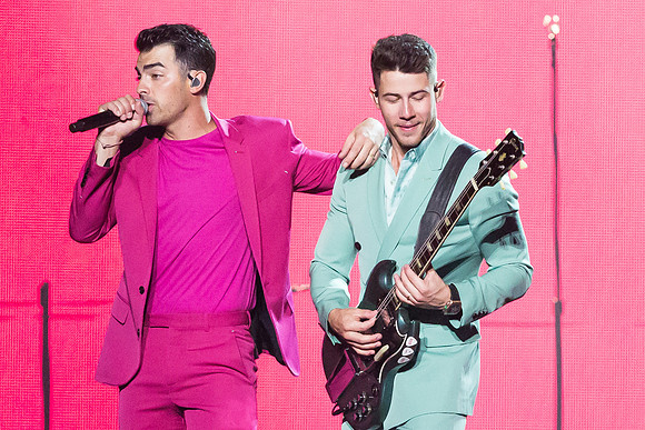 100619_HONDA_CENTER_0222