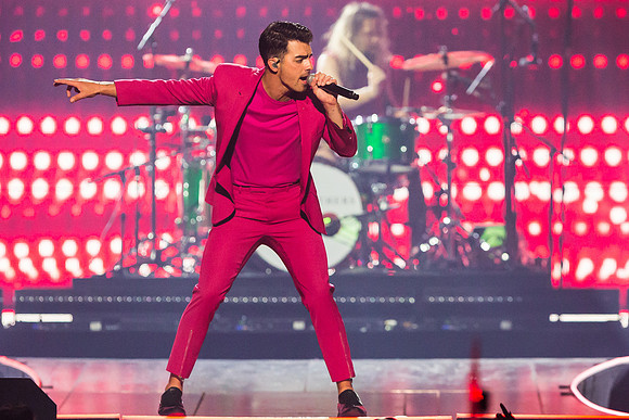 100619_HONDA_CENTER_0215