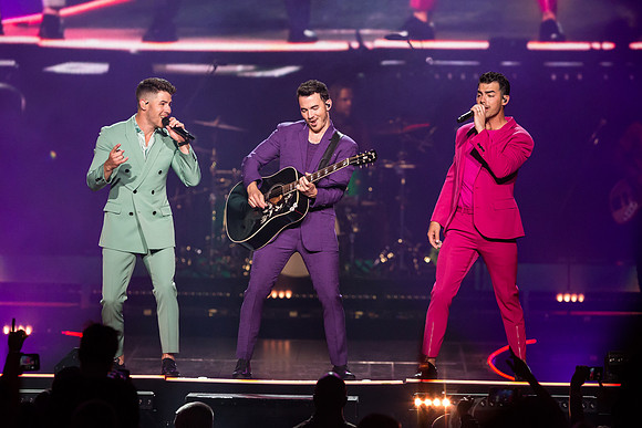 100619_HONDA_CENTER_0181