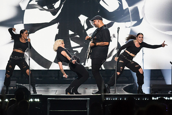100619_HONDA_CENTER_0151
