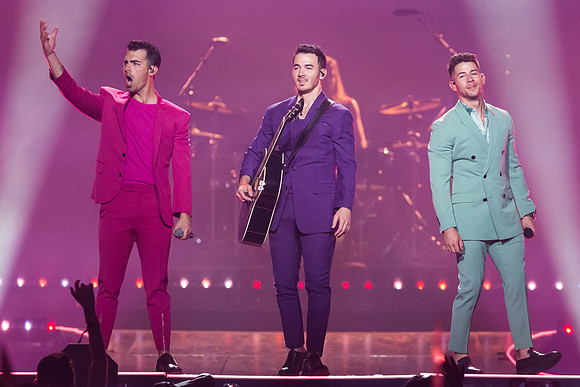100619_HONDA_CENTER_0202