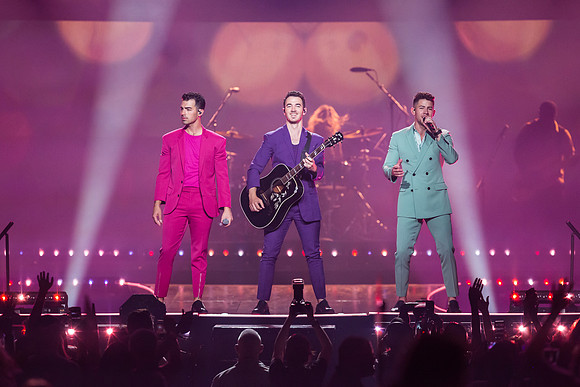 100619_HONDA_CENTER_0198