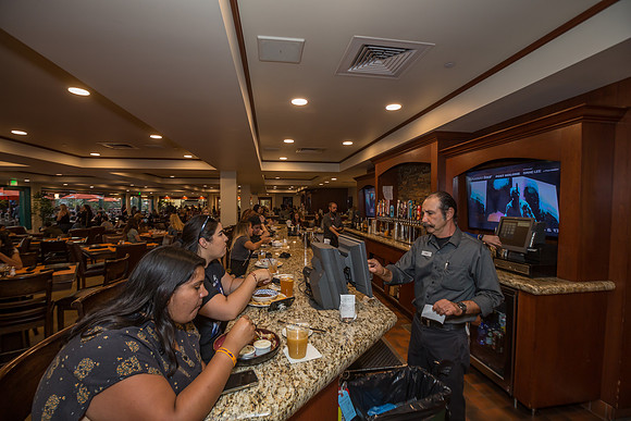 100619_HONDA_CENTER_0066