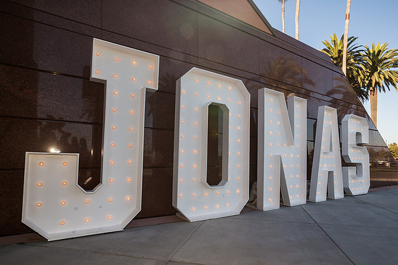 100619_HONDA_CENTER_0015