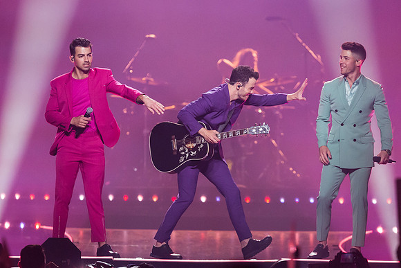 100619_HONDA_CENTER_0205