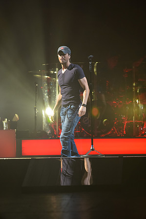 081112_HONDA_CENTER_0030