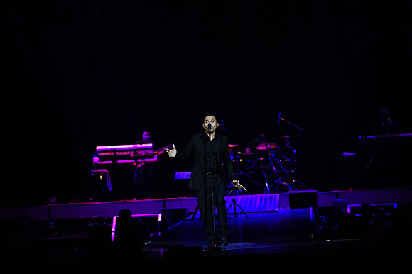 081112_HONDA_CENTER_0023