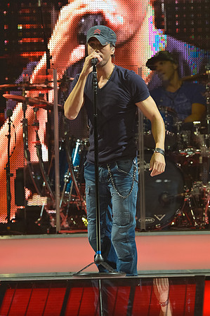 081112_HONDA_CENTER_0040