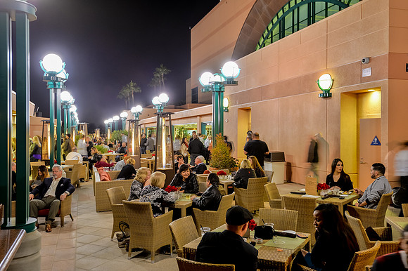 112413_HONDA_CENTER_9070