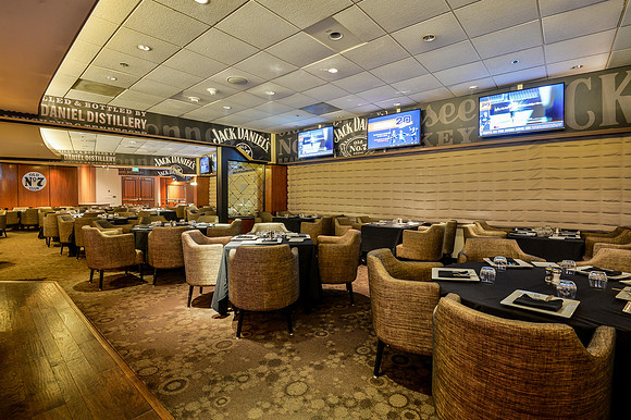 112413_HONDA_CENTER_9001