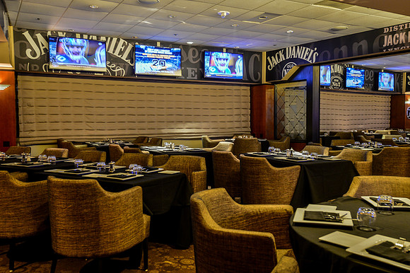 112413_HONDA_CENTER_9007