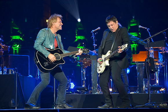 100913_HONDA_CENTER_0048