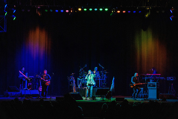 040325_GROVE_OF_ANAHEIM_072