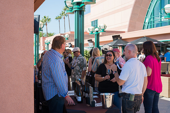 110814_HONDA_CENTER_2100