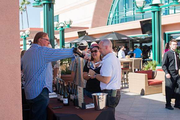 110814_HONDA_CENTER_2105
