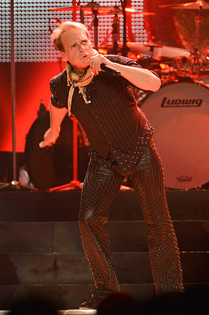061212_HONDA_CENTER_0150