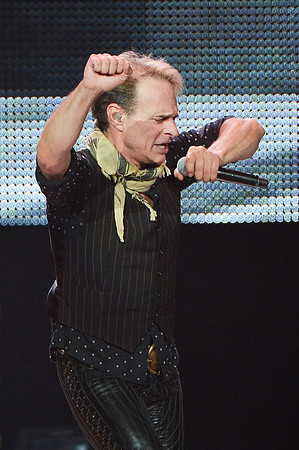 061212_HONDA_CENTER_0181