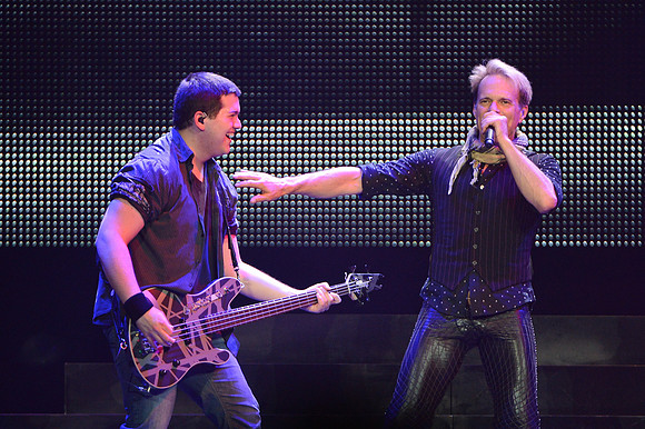 061212_HONDA_CENTER_0170