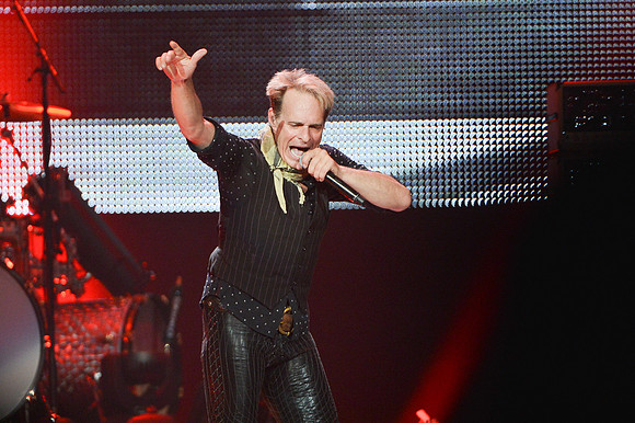 061212_HONDA_CENTER_0183