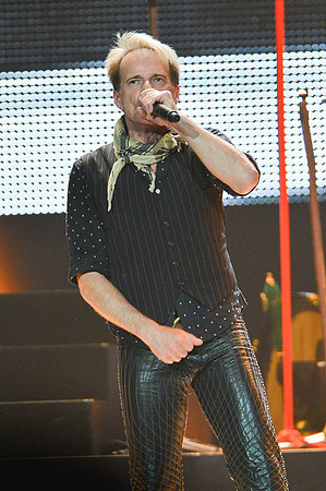 061212_HONDA_CENTER_0200