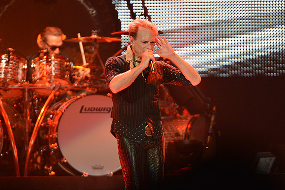 061212_HONDA_CENTER_0206