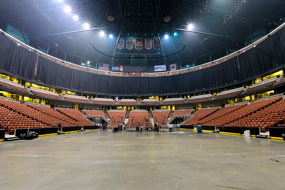 111412_HONDA_CENTER_9003
