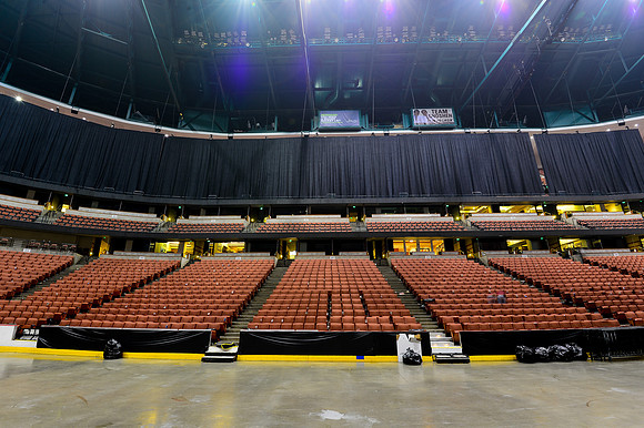 111412_HONDA_CENTER_9018