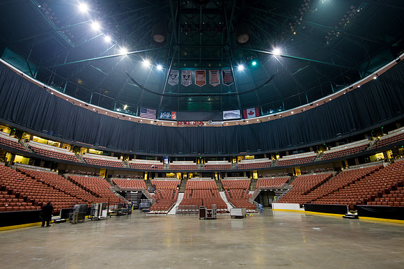 111412_HONDA_CENTER_9022