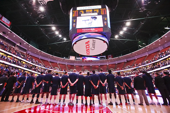 010512_HONDA_CENTER_0017