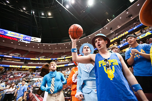 010512_HONDA_CENTER_0011