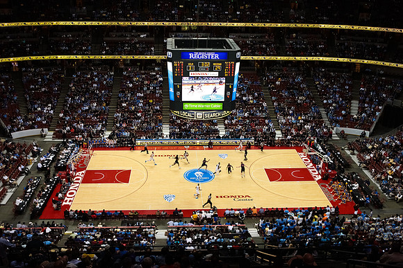 010512_HONDA_CENTER_0047