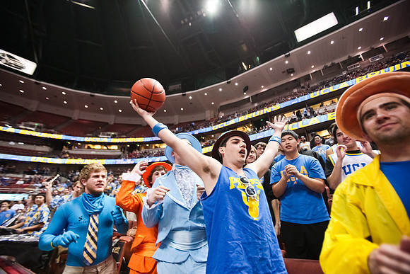 010512_HONDA_CENTER_0015