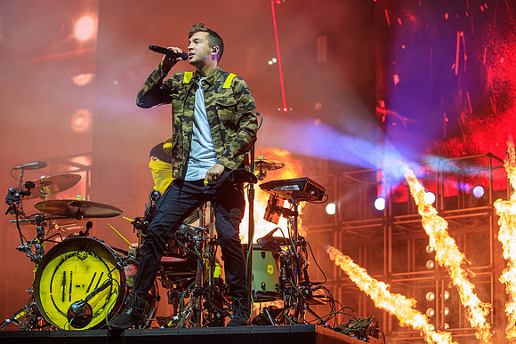 110219_HONDA_CENTER_0188