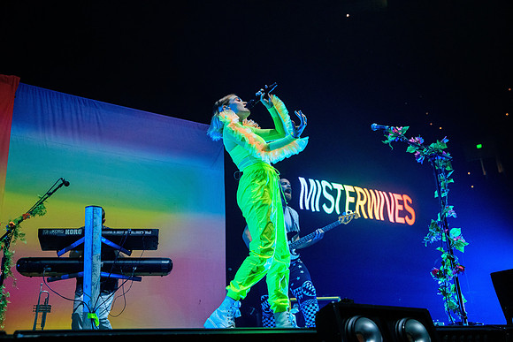 110219_HONDA_CENTER_0009