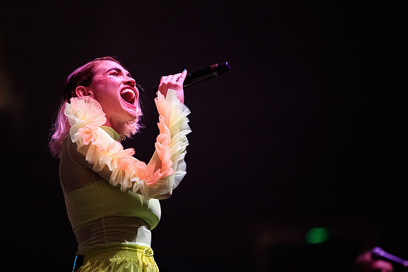 110219_HONDA_CENTER_0041