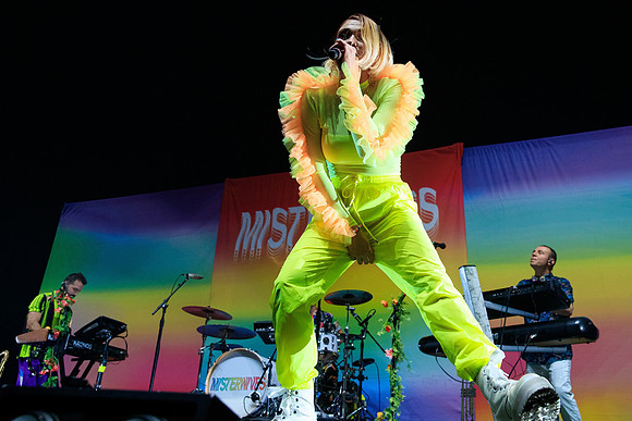 110219_HONDA_CENTER_0053