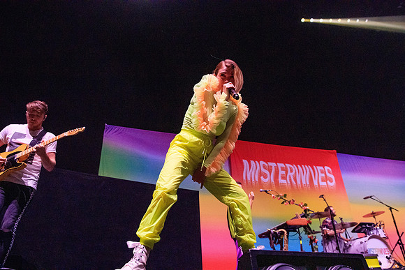 110219_HONDA_CENTER_0024