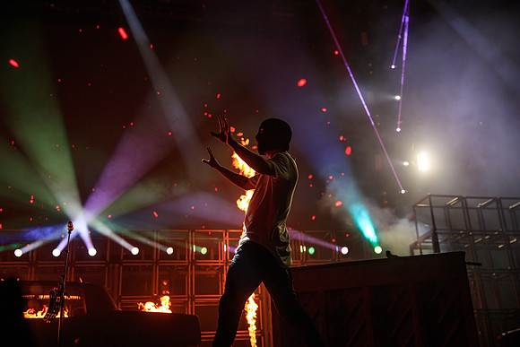 110219_HONDA_CENTER_0173