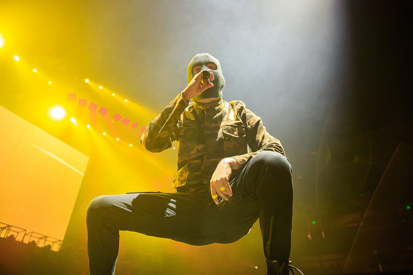 110219_HONDA_CENTER_0142