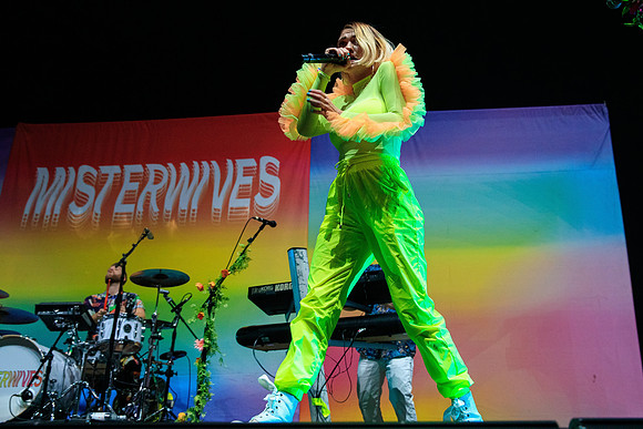 110219_HONDA_CENTER_0052