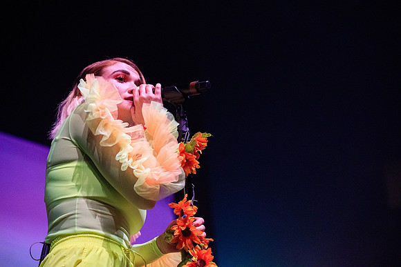 110219_HONDA_CENTER_0034