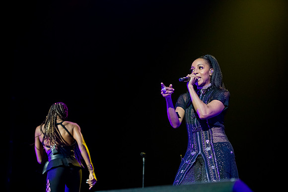 120117_HONDA_CENTER_0187