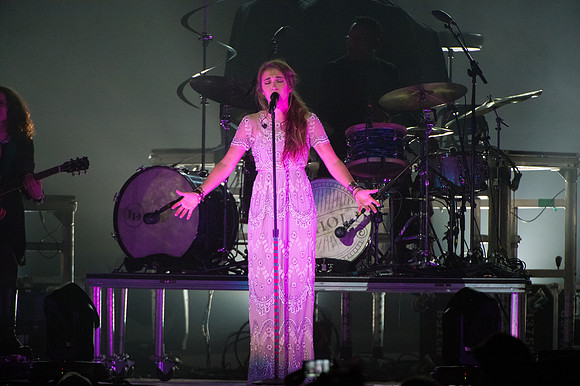 121616_HONDA_CENTER_0008