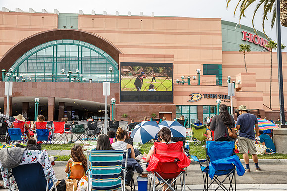 062815_HONDA_CENTER_0100