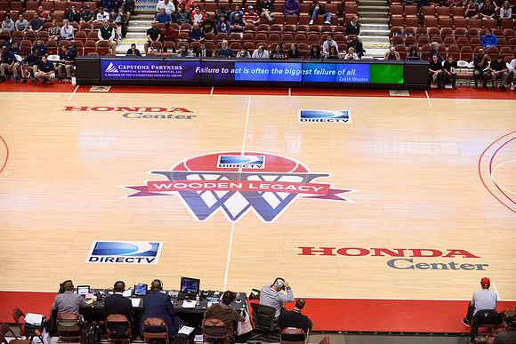 120113_HONDA_CENTER_0110